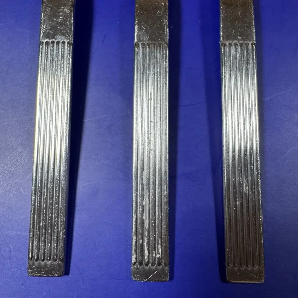 3x Dansk Stainless Thebe Dinner Forks 7 3/8” Glossy Ribbed Handle